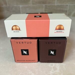 Nespresso Pods Vertuo - 2 Sleeves - 20 Pods + Sample - Hazelnut & Intenso NEW